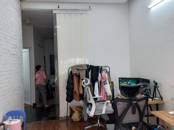 Bán căn hộ chung cư Vương Thừa Vũ Thanh Xuân - 54m2 2PN - ô tô đỗ gần nhà