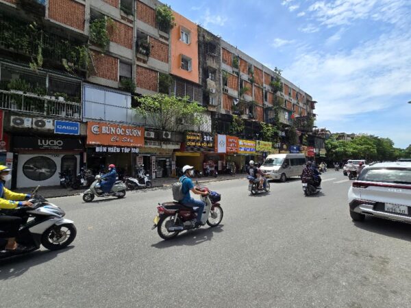 Alternative view of Bán đất Tôn Thất Tùng Đống Đa 51m2, Mặt Phố, Xây CCMN
