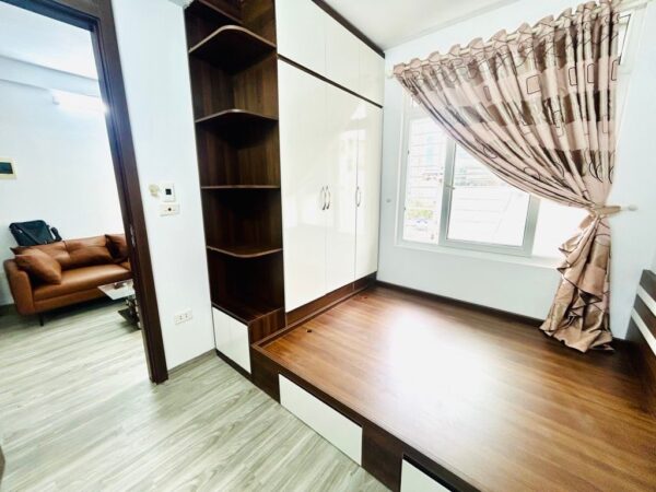Căn hộ CCMN Trường Chinh Thanh Xuân 40m2 2PN, Gần Phố, Ở Ngay